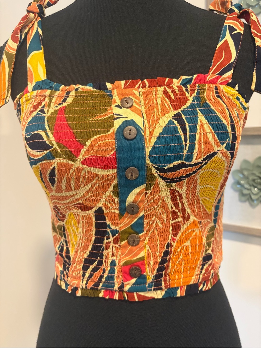 Patrons of Peace Tropical Print Tie-Shoulder Smocked Ruffled Crop Top NWT! - Picture 6 of 10